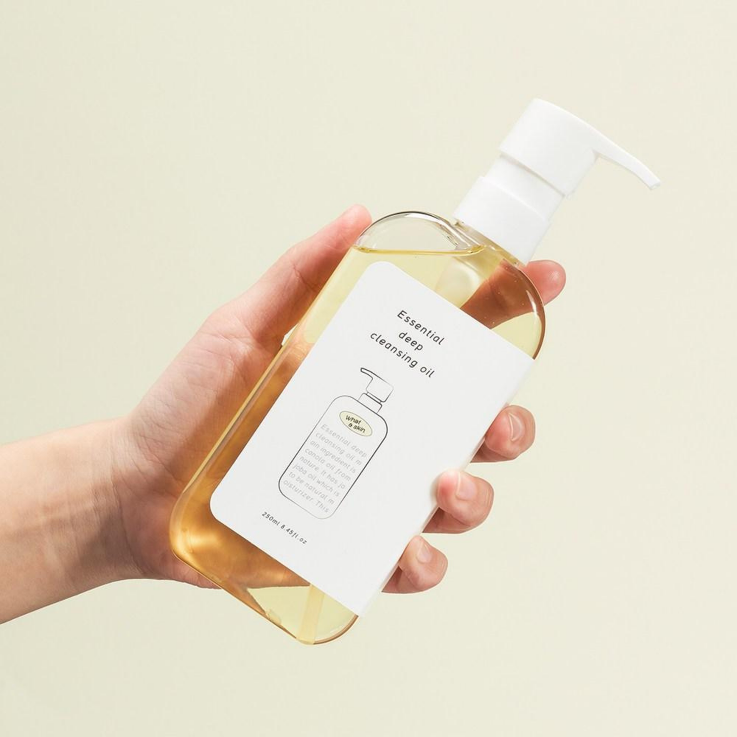 ESSENTIAL DEEP CLEANSING OIL 250ML