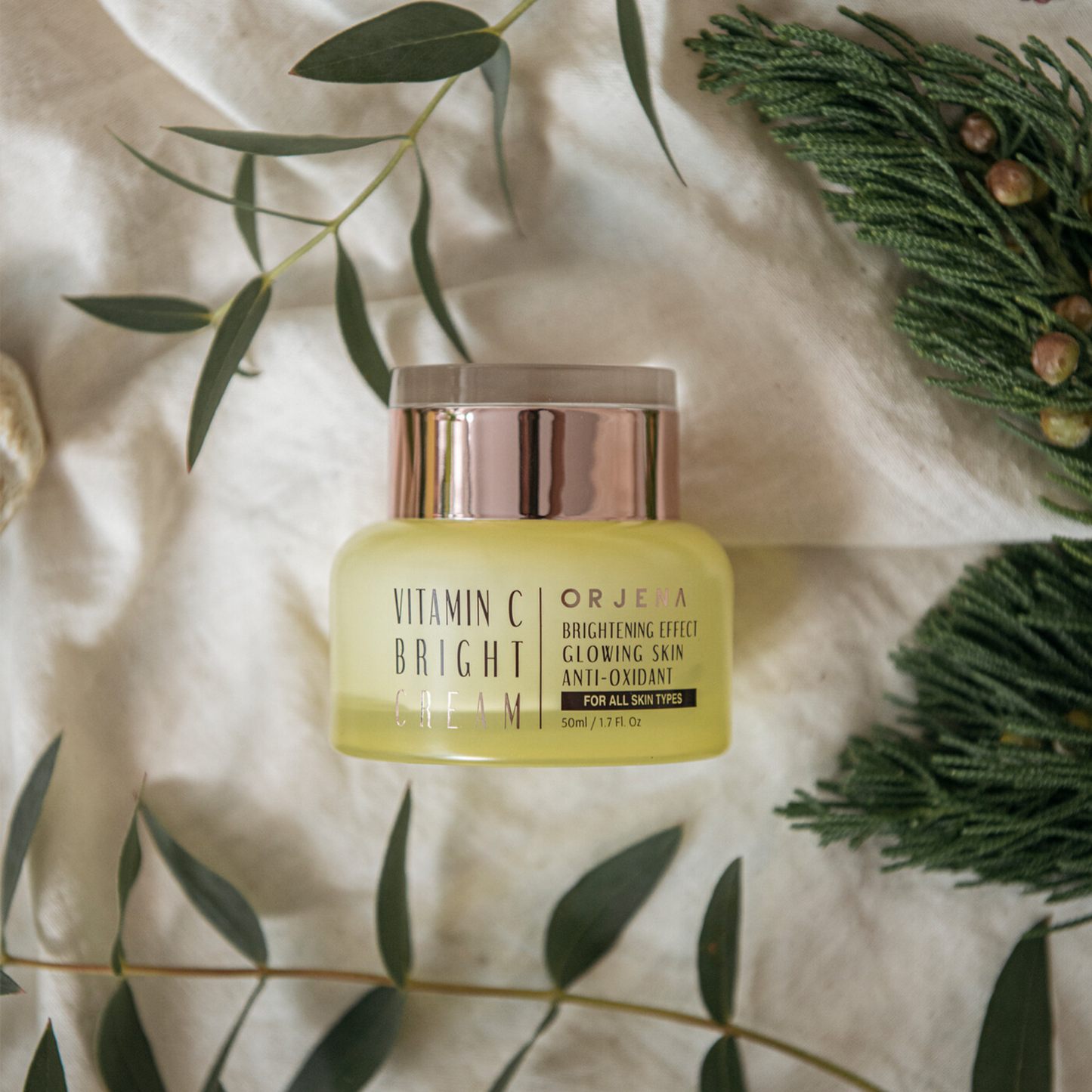 ORJENA Vitamin C Bright Cream 50ml – Crema Facial Iluminadora con Niacinamida, Vitamina C Estabilizada y Extracto de Coles de Bruselas
